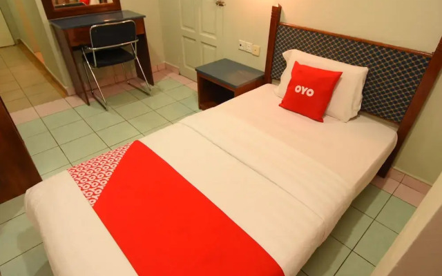 Highway Inn by OYO Rooms