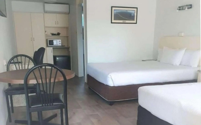 Zebra Motel