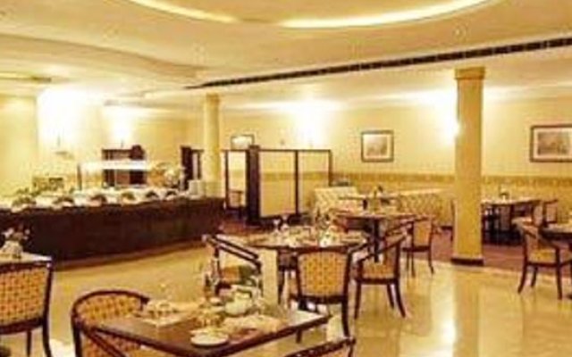 Hotel Holiday Inn Radhwa