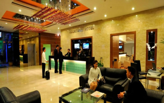 Courtyard Hotel @ 1Borneo
