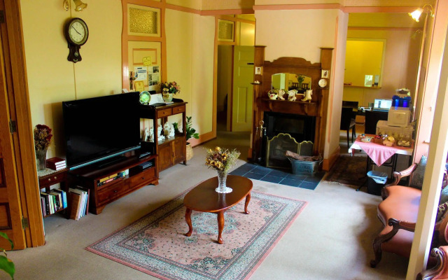 Hotel Avonleigh