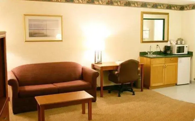 Hampton Inn & Suites Crescent Cty
