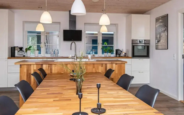 10 Person Holiday Home in Glesborg
