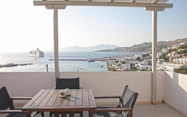 She Mykonos Hotel