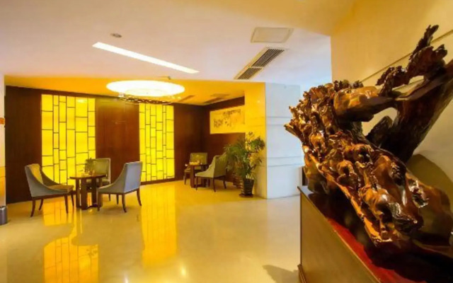 Eastern Kaiyue Business Hotel
