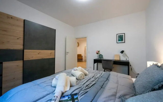 Boutique Apartment 5
