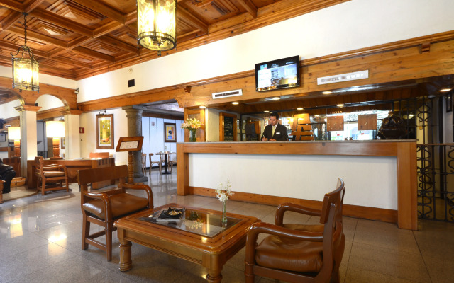 Hotel PF
