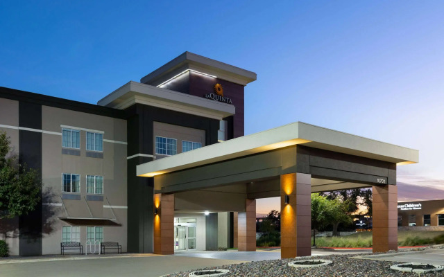 La Quinta Inn & Suites by Wyndham Austin NW/Lakeline Mall