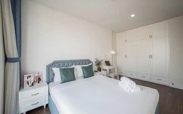 Vera Apartments - Saigon Royal Residence