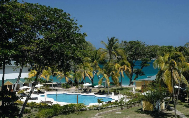 Bequia Beach Hotel Luxury Resort & Spa