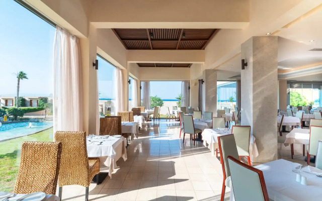 Kresten Royal Euphoria Resort