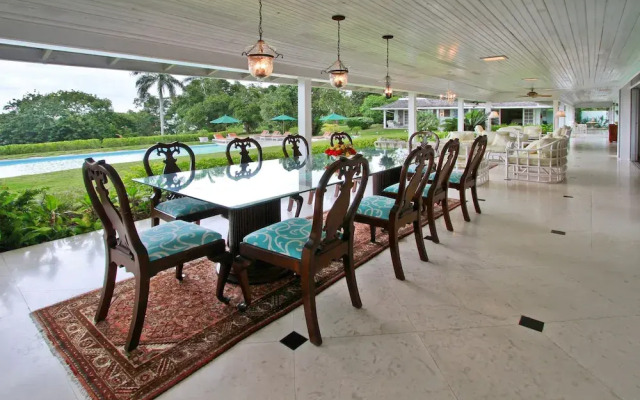 Sea Island, 6BR by Jamaican Treasures