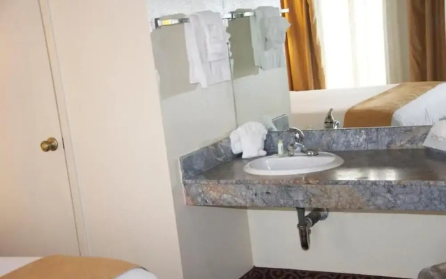 Barcelona Suites