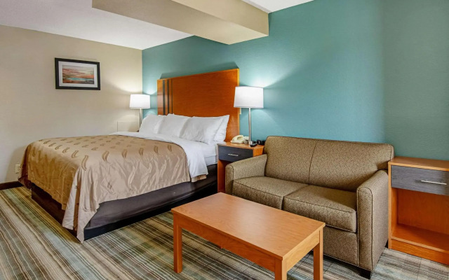 Quality Inn & Suites I-81 Exit 7