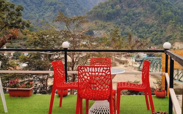 The Seven Hills Resort
