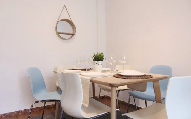 Puerto Canteras II by Canary 365