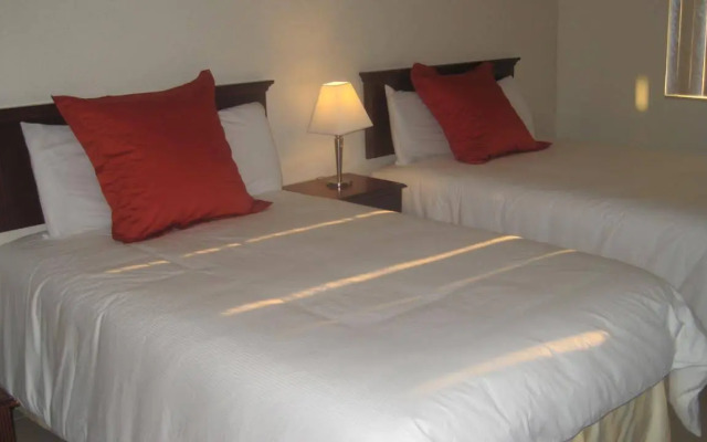 Travelodge by Wyndham Miami Biscayne Bay