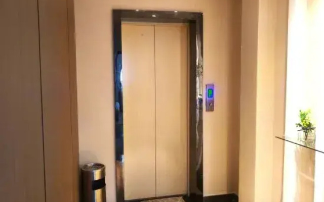 Kunming Fuxuan Hotel (ShopCuihu Park)