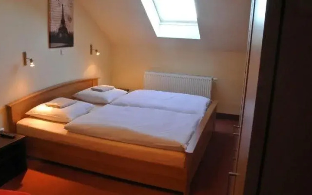 Hotel u Budvaru