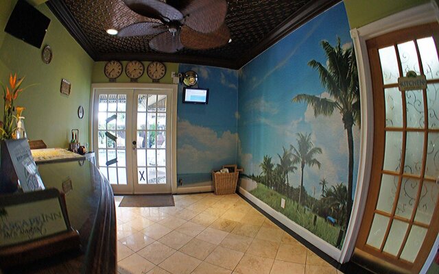 Seascape Tropical Inn - Adult Exclusive