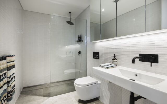 New 1 Bedroom Apt in the Heart of Surry Hills