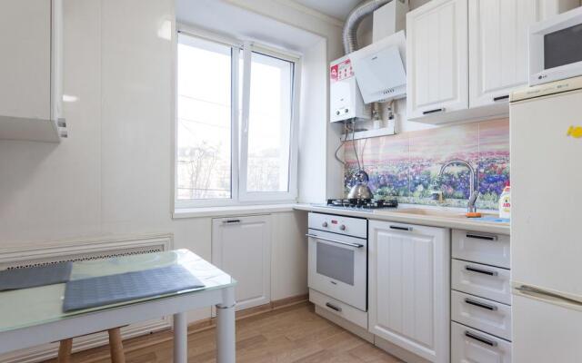 KenigApart (КенигАпарт) на улице Театральная 19