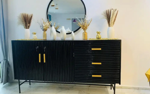 The Penthouse Essentials