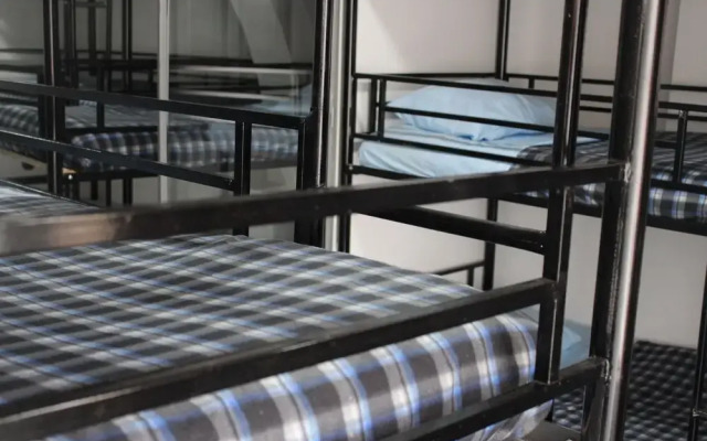 Hostal Betania - Hostel