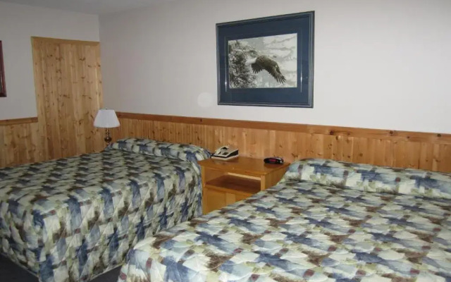 Lakeside Motel