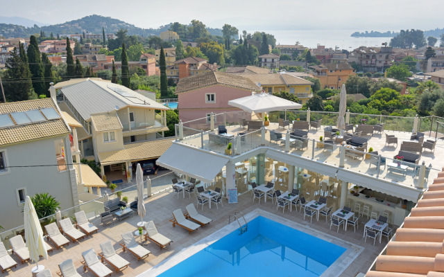 Palapart Gikas Suites And Studios