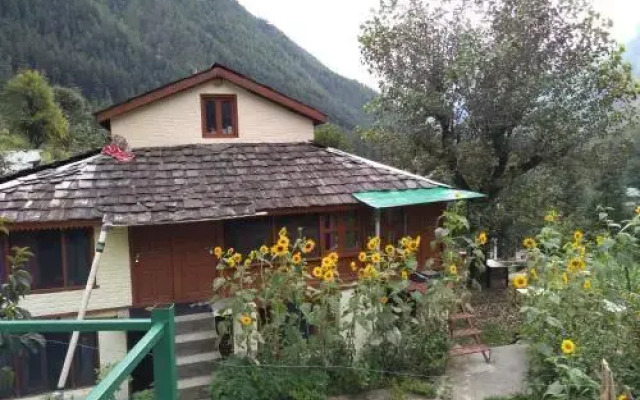 Thakur cottage homestay