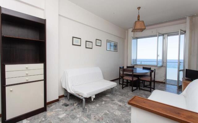 M62 - Marcelli, attico fronte mare