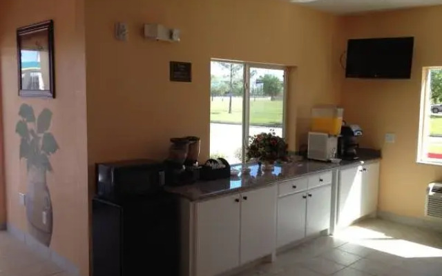 Moonlight Suites - Houston/George Bush Int'l Airport