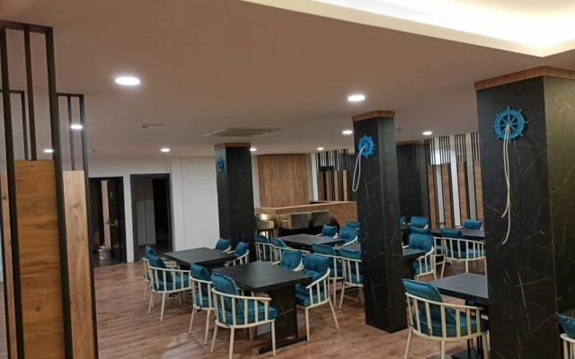 The Marine Hotel