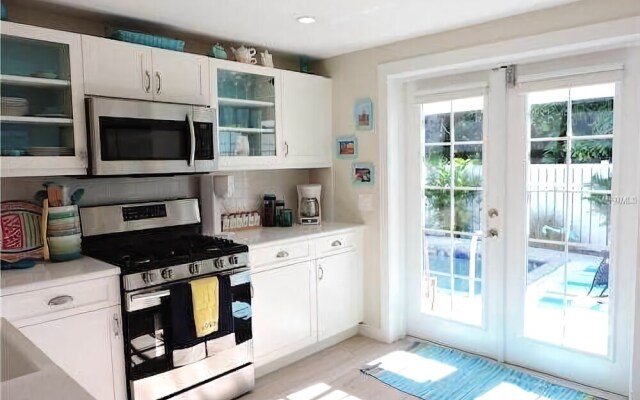 Blue Oasis Apartment 2