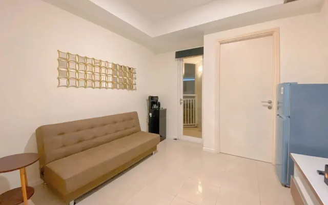 1Br With Pool View At Parahyangan Residence Apartment