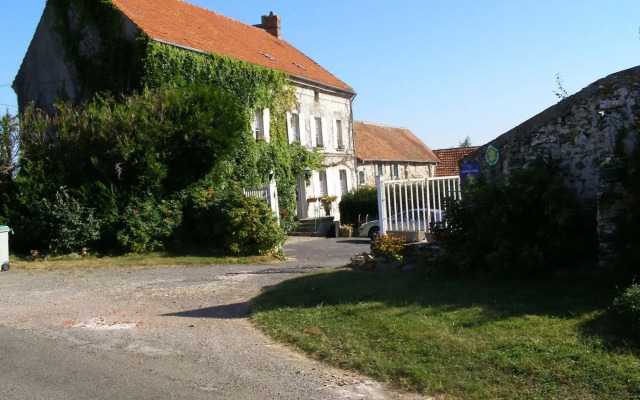 Maison D'hôtes Ferme D'issonges B&B