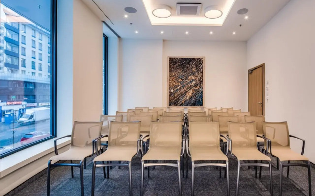 Holiday Inn Warsaw City Centre