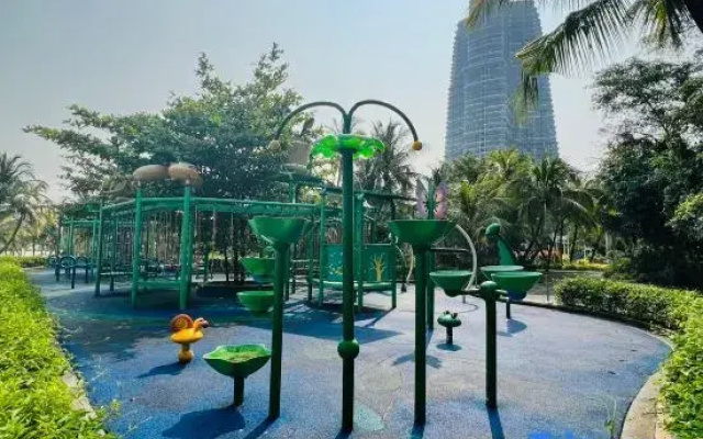 Seaview 2B1R 8pax Condo Forest City 4J-910