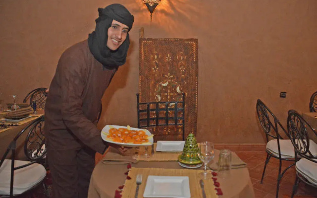 Hotel kasbah sahara services