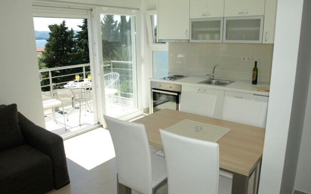 At the sea - 5 M From the Beach - A6