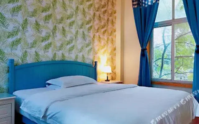 简阳春暖花开主题酒店