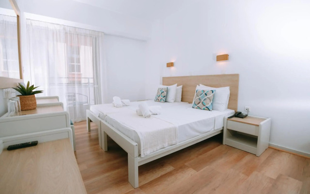 Santa Marina Unique Hotel