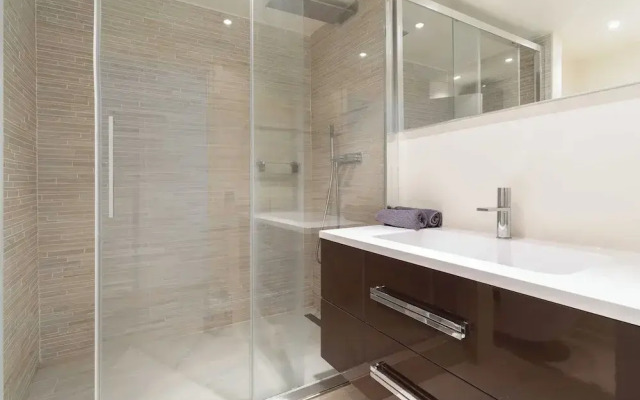 Luxurious Apartment 4 People - Casino Barria\"re