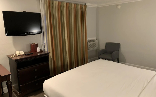 Stargazer Inn and Suites