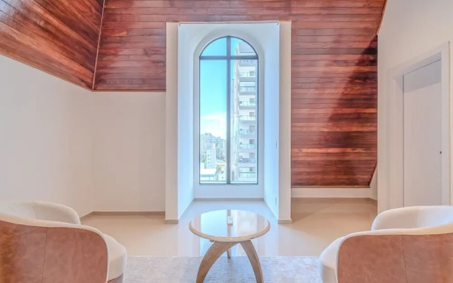 Full Studio 650m From Meia Praia Rgor0025