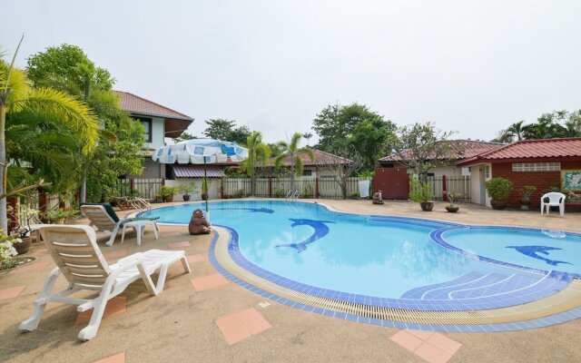 OYO 539 Loft By Busaba