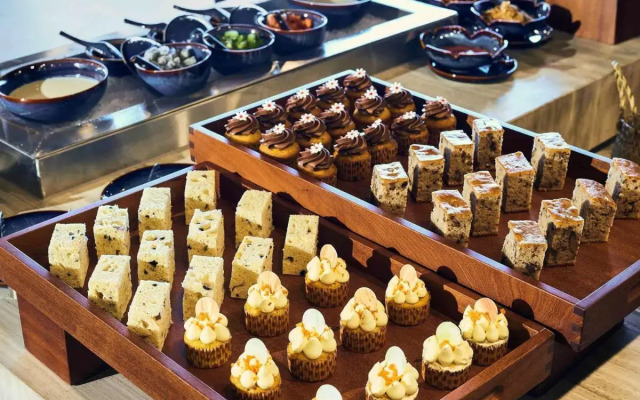 Novotel Hanoi Thai Ha