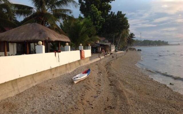 Bamboo Beachhouse Guesthouse