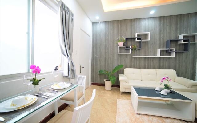 HoLo Garcerie Saigon Serviced HomeStay